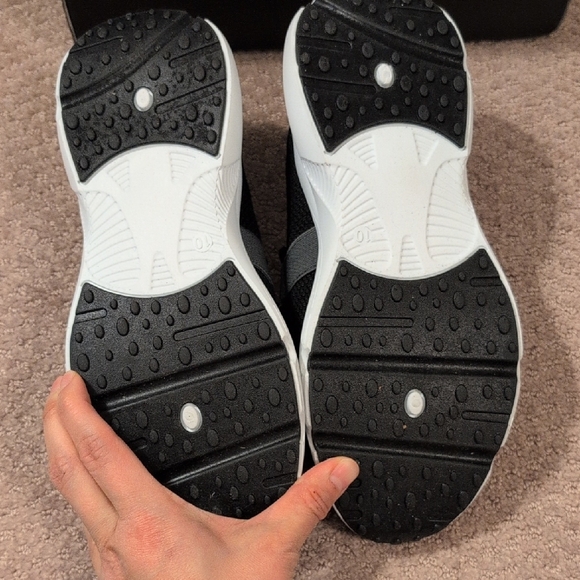 Gloria Vanderbilt Black Slip On Memory Foam Women's Sneakers In Size 10 No Box - Picture 6 of 6